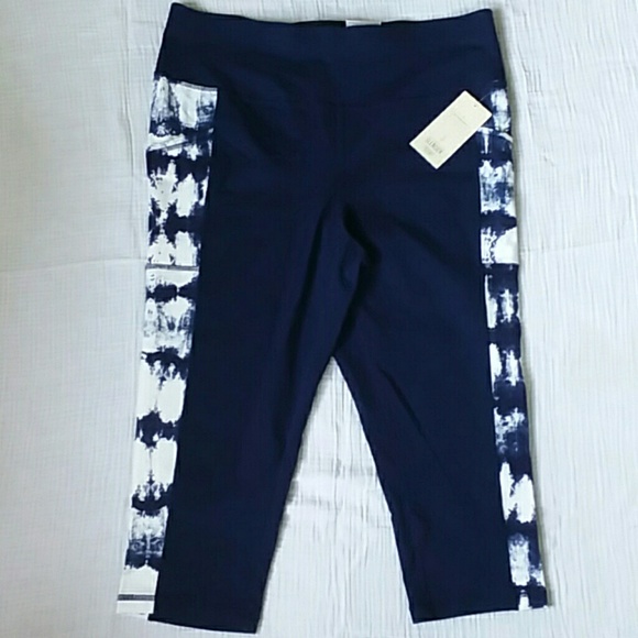 St. John's Bay Pants - 50% off Bundles♡St.Johns Bay NWT Legging Capris